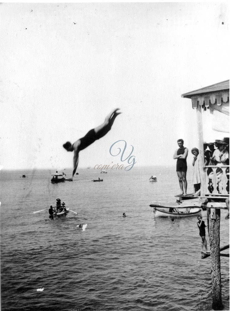 Tuffo in mare Viareggio Anni '30